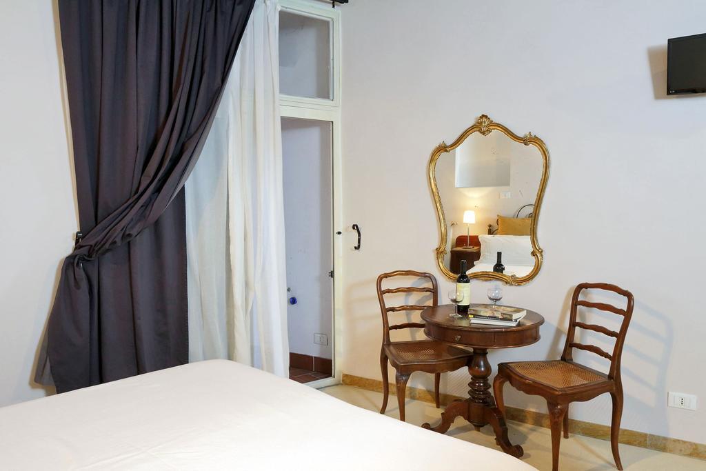 Sangallo Rooms - Residenze Romanae Εξωτερικό φωτογραφία