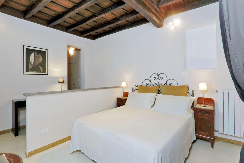 Sangallo Rooms - Residenze Romanae Εξωτερικό φωτογραφία