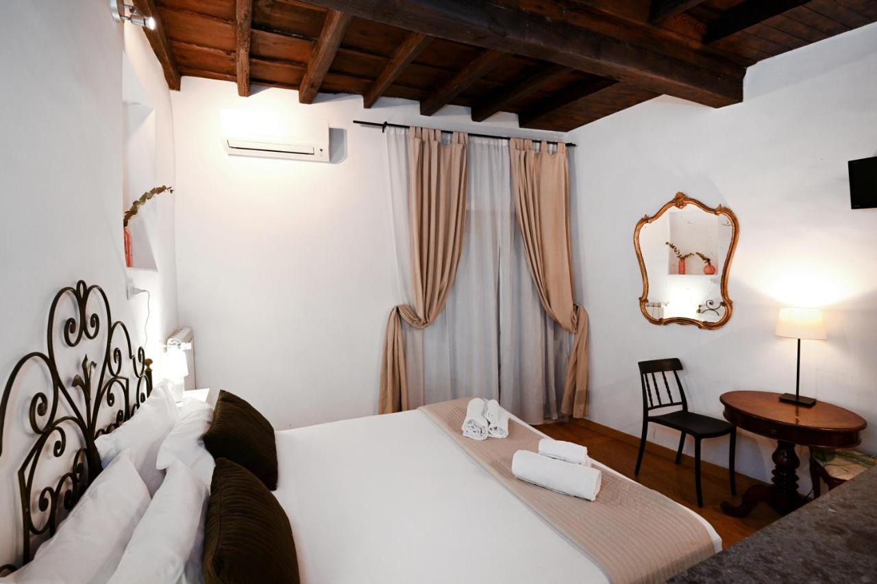 Sangallo Rooms - Residenze Romanae Εξωτερικό φωτογραφία